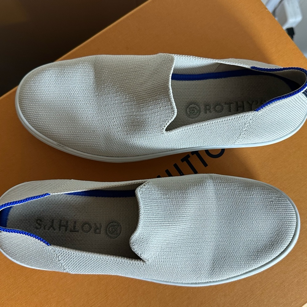 Rothy’s Original White Slip On Sneakers/ sz 8
